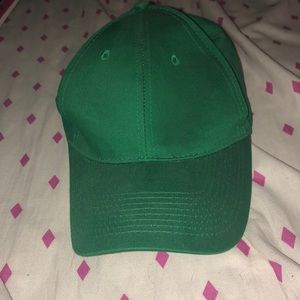 🥜Plain green hat